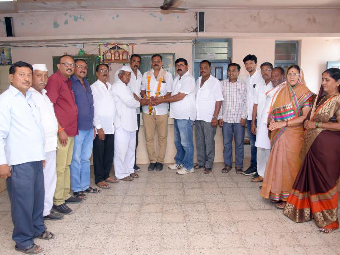 Sonawane as Chairman of Satana Uttar Society | सटाणा उत्तर सोसायटीच्या सभापतिपदी सोनवणे Sonawane as Chairman of Satana Uttar Society | सटाणा उत्तर सोसायटीच्या सभापतिपदी सोनवणे