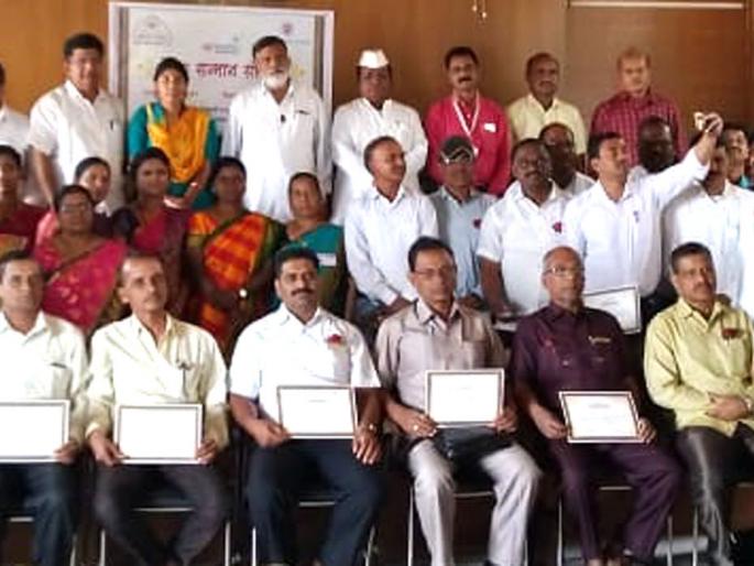 Sinnar is proud of teachers of value addition education | सिन्नरला मूल्यवर्धन शिक्षणातील शिक्षकांचा गौरव Sinnar is proud of teachers of value addition education | सिन्नरला मूल्यवर्धन शिक्षणातील शिक्षकांचा गौरव