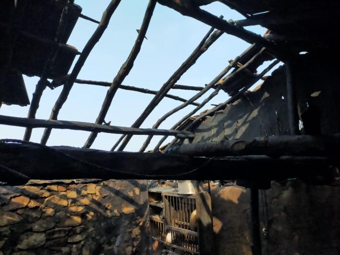 Gas cylinder explosion at Takeda | टाकेद येथे गॅस सिलिंडरचा स्फोट  Gas cylinder explosion at Takeda | टाकेद येथे गॅस सिलिंडरचा स्फोट