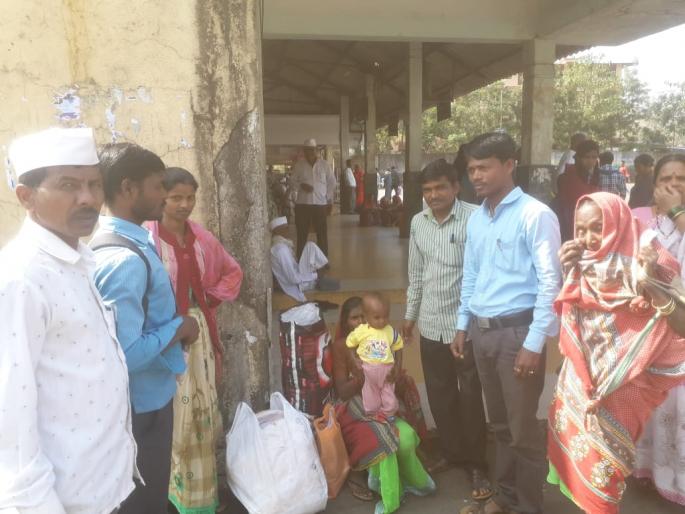 ... and malnourished child gets life support! | ...अन् कुपोषित बाळाला मिळाले जीवदान ! ... and malnourished child gets life support! | ...अन् कुपोषित बाळाला मिळाले जीवदान !