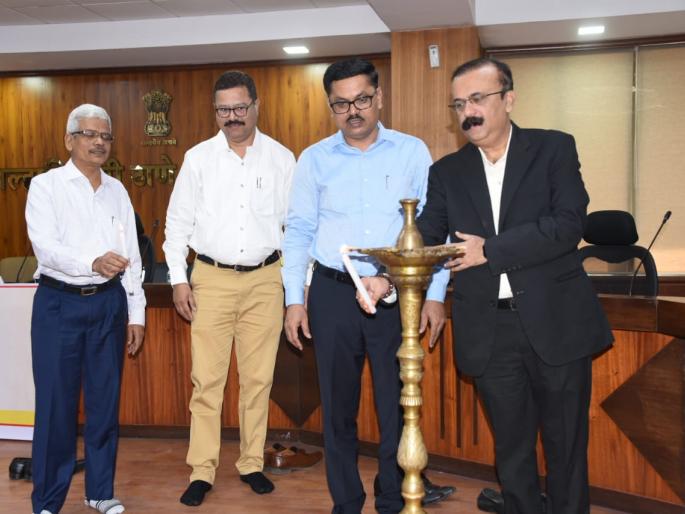 Financial discipline must be followed in the functioning of the Government - The Collector | शासकीय कामकाजामध्ये आर्थिक शिस्तीचे पालन करणे आवश्यक - जिल्हाधिकारी Financial discipline must be followed in the functioning of the Government - The Collector | शासकीय कामकाजामध्ये आर्थिक शिस्तीचे पालन करणे आवश्यक - जिल्हाधिकारी