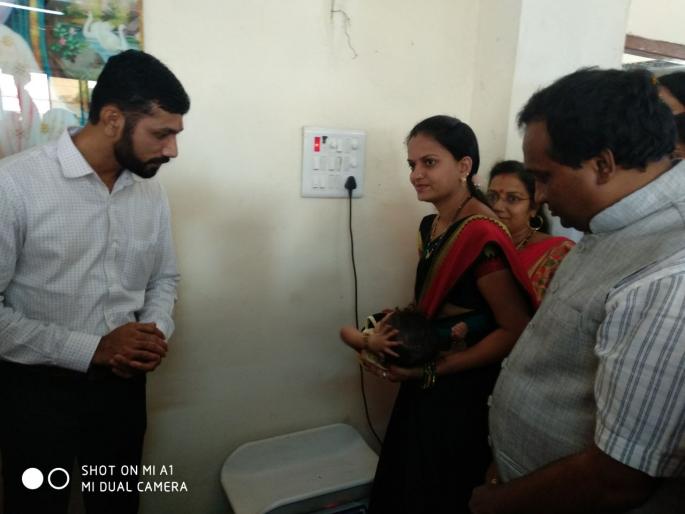 Children from Anganwadis in Thane district have won 'Weight Festival'; Child health records of promptly prepared children | ठाणे जिल्ह्यातील अंगणवाड्यांमधील बालकांसाठी पार पडला ‘ वजन महोत्सव ’; तत्परतेने घेतल्या बालकांच्या आरोग्याच्या नोंदी Children from Anganwadis in Thane district have won 'Weight Festival'; Child health records of promptly prepared children | ठाणे जिल्ह्यातील अंगणवाड्यांमधील बालकांसाठी पार पडला ‘ वजन महोत्सव ’; तत्परतेने घेतल्या बालकांच्या आरोग्याच्या नोंदी