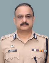 Fortress of 40 police families of Vartaknagar finally avoided! | अखेर वर्तकनगरच्या ४० पोलीस कुटूंबीयांवरील गडांतर टळले! Fortress of 40 police families of Vartaknagar finally avoided! | अखेर वर्तकनगरच्या ४० पोलीस कुटूंबीयांवरील गडांतर टळले!