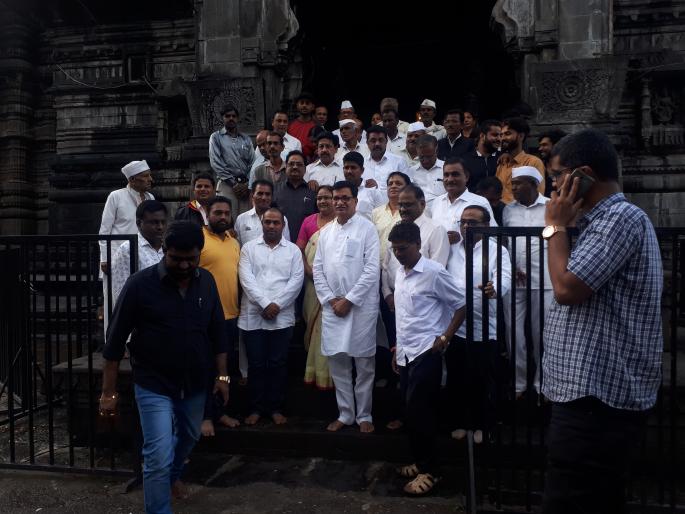 Welcome to the city of Balasaheb Thorat | बाळासाहेब थोरात यांचे शहरात जल्लोषात स्वागत Welcome to the city of Balasaheb Thorat | बाळासाहेब थोरात यांचे शहरात जल्लोषात स्वागत