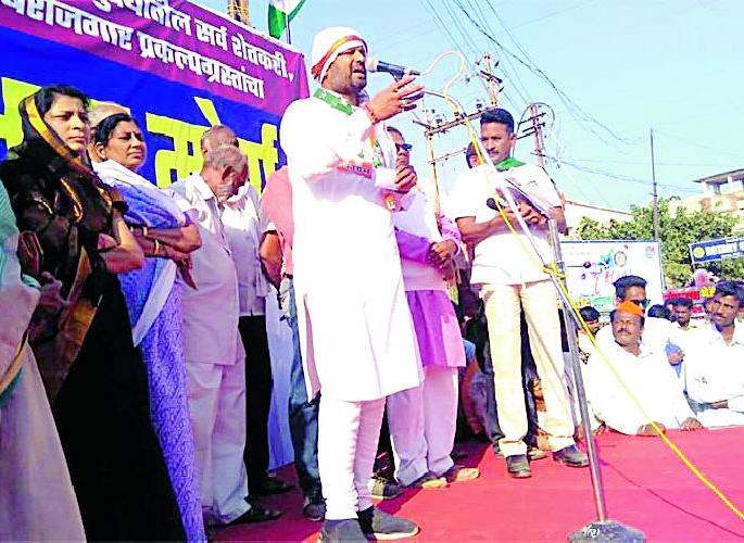 Government sleepless pebbles for farmers | शेतकऱ्यांप्रती सरकार कुंभकर्णी झोपेत Government sleepless pebbles for farmers | शेतकऱ्यांप्रती सरकार कुंभकर्णी झोपेत