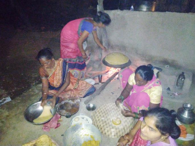 Demand for khapra thighs on the occasion of Adhikamas | अधिकमास निमित्ताने खापराच्या मांड्यांना मागणी Demand for khapra thighs on the occasion of Adhikamas | अधिकमास निमित्ताने खापराच्या मांड्यांना मागणी