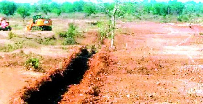 Ner stopped bypassing work | नेर बायपासचे काम रखडले Ner stopped bypassing work | नेर बायपासचे काम रखडले