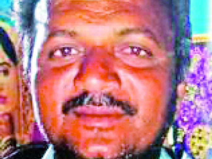 Suspicious death of father, though boy to Exam | बाबाचा शंकास्पद मृत्यू, तरी मुलगा परीक्षेला Suspicious death of father, though boy to Exam | बाबाचा शंकास्पद मृत्यू, तरी मुलगा परीक्षेला