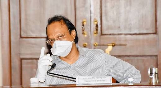 Corona virus : Lack of manpower will now be met by putting final year students on duty: Deputy CM | Corona virus : वैद्यकीय महाविद्यालयांच्या अंतिम वर्षांतील विद्यार्थ्यांना ड्युटीवर बोलावून मनुष्यबळाची कमतरता भरून काढा : उपमुख्यमंत्री Corona virus : Lack of manpower will now be met by putting final year students on duty: Deputy CM | Corona virus : वैद्यकीय महाविद्यालयांच्या अंतिम वर्षांतील विद्यार्थ्यांना ड्युटीवर बोलावून मनुष्यबळाची कमतरता भरून काढा : उपमुख्यमंत्री