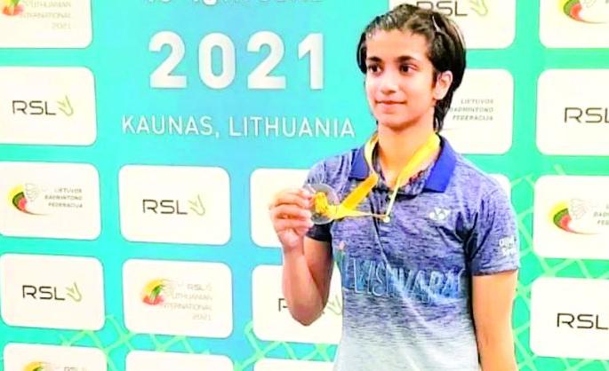 Malvika Bansod, a Lithuanian international badminton champion from Uparajdhani | उपराजधानीतील मालविका बनसोड लिथुआनियाई आंतरराष्ट्रीय बॅडमिंटन स्पर्धेत चॅम्पियन