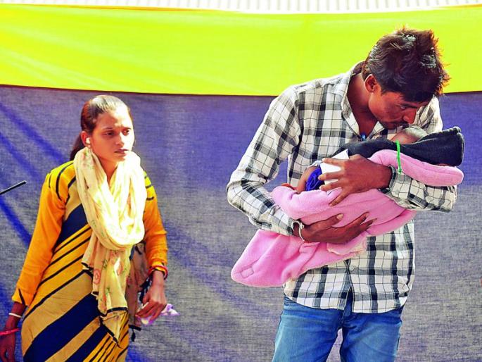 And the fragile walls of the Nagpur jail were smiled! | अन् नागपूर कारागृहाच्या भेसूर भिंती हसल्या! And the fragile walls of the Nagpur jail were smiled! | अन् नागपूर कारागृहाच्या भेसूर भिंती हसल्या!