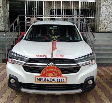 Chandrapur Municipal Corporation counted 70,000 for VIP number for the mayor's car | महापौरांच्या गाडीला व्हीआयपी नंबरसाठी चंद्रपूर मनपाने मोजले ७० हजार Chandrapur Municipal Corporation counted 70,000 for VIP number for the mayor's car | महापौरांच्या गाडीला व्हीआयपी नंबरसाठी चंद्रपूर मनपाने मोजले ७० हजार