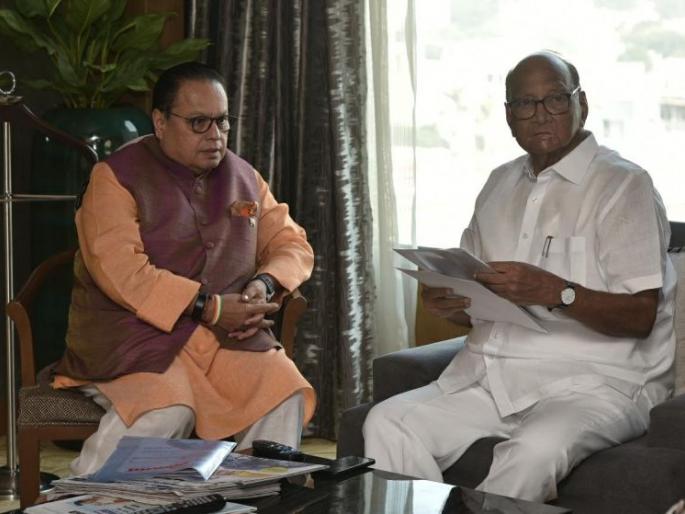 Vijay Darda meets Sharad Pawar | विजय दर्डा यांनी घेतली शरद पवारांची भेट Vijay Darda meets Sharad Pawar | विजय दर्डा यांनी घेतली शरद पवारांची भेट