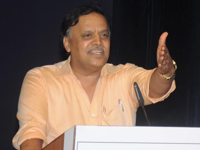 The marks in exams is not the test of intelligence | परीक्षेतील गुण म्हणजे बुद्धिमत्ता नाही The marks in exams is not the test of intelligence | परीक्षेतील गुण म्हणजे बुद्धिमत्ता नाही