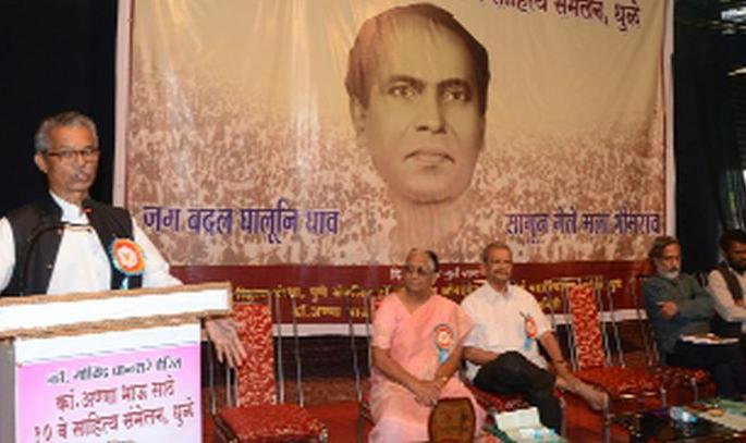 The need to take risks for ideas | विचारांसाठी जोखीम घेण्याची गरज The need to take risks for ideas | विचारांसाठी जोखीम घेण्याची गरज