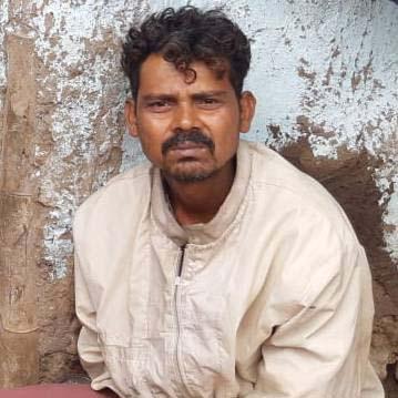 The blood of the girl's beloved, hanging on the threshold | मिरजेत प्रेयसीच्या मुलाचा फासावर लटकावून खून