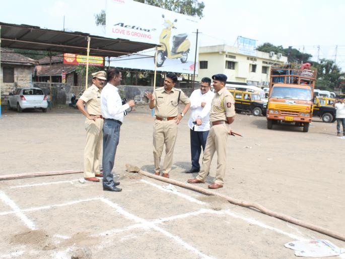 After the gold chain melted, the accused confessed that copper, all ornaments are copper | कोल्हापूर : सोन्याची चेन वितळल्यानंतर निघाले तांबे, सर्वच दागिने तांबे असल्याची आरोपींची कबुली After the gold chain melted, the accused confessed that copper, all ornaments are copper | कोल्हापूर : सोन्याची चेन वितळल्यानंतर निघाले तांबे, सर्वच दागिने तांबे असल्याची आरोपींची कबुली