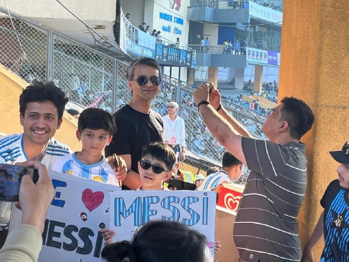 We played football with Messi Our dream came true Emotions of five footballers from Kolhapur | मेस्सीसोबत फुटबॉल खेळलो... आमचे स्वप्न साकार झाले; कोल्हापूरच्या पाच फुटबॉलपटूंच्या भावना We played football with Messi Our dream came true Emotions of five footballers from Kolhapur | मेस्सीसोबत फुटबॉल खेळलो... आमचे स्वप्न साकार झाले; कोल्हापूरच्या पाच फुटबॉलपटूंच्या भावना