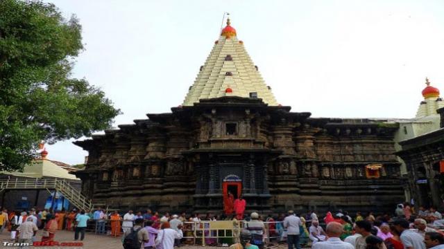 Re-appointment authority to pujari of trustees | पुजाऱ्यांना देवस्थान ट्रस्टवर विश्वस्त नेमण्याची पुन्हा मुभा