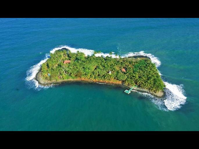 Caribbean island for sale with low price you can buy it in iguana | एका बंगल्याच्या किंमतीत विकलं जात आहे हे लक्झरी बेट, जाणून घ्या किंमत