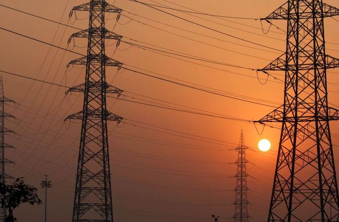 India Power's Watch on Power distribution franchisees | वीज वितरण फ्रेंचायसीवर इंडिया पॉवरची नजर India Power's Watch on Power distribution franchisees | वीज वितरण फ्रेंचायसीवर इंडिया पॉवरची नजर