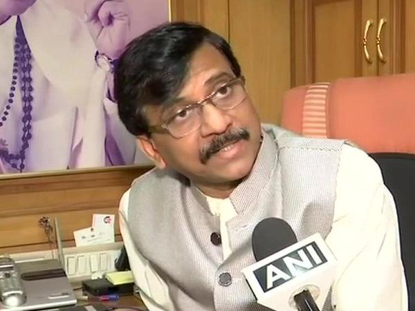 No one big-small, we are twins brother; Sanjay Raut warns BJP on allocation of seats | मोठा-छोटा कोणी नाही, आम्ही जुळे भाऊ; जागा वाटपावर संजय राऊतांचा भाजपाला इशारा No one big-small, we are twins brother; Sanjay Raut warns BJP on allocation of seats | मोठा-छोटा कोणी नाही, आम्ही जुळे भाऊ; जागा वाटपावर संजय राऊतांचा भाजपाला इशारा