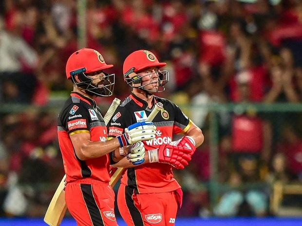 Many can not afford to leave the catch | अनेक झेल सोडण्याची जोखीम पत्करू शकत नाही