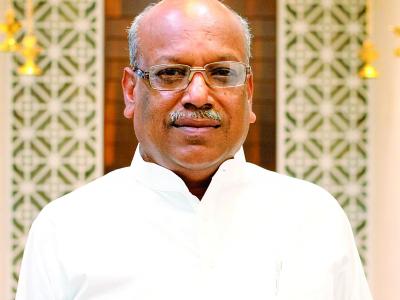 Akola MP Sanjay Dhotre elected as Union Minister of State | अकोल्याचे खासदार संजय धोत्रे यांची केंद्रीय राज्यमंत्रीपदी निवड