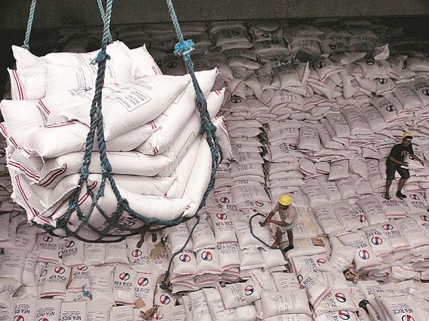 He bought rice worth Rs 10.53 crore in 48 hours | ४८ तासांत १०.५३ कोटींचा तांदूळ घेतला विकत