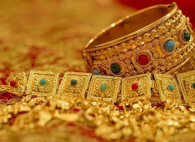New proposals to prevent gold dealings; Paying fines and taxes will be a regular transaction | सोन्याचे बेहिशेबी व्यवहार रोखण्यासाठी नवा प्रस्ताव?; दंड व कर भरल्यास व्यवहार होईल नियमित