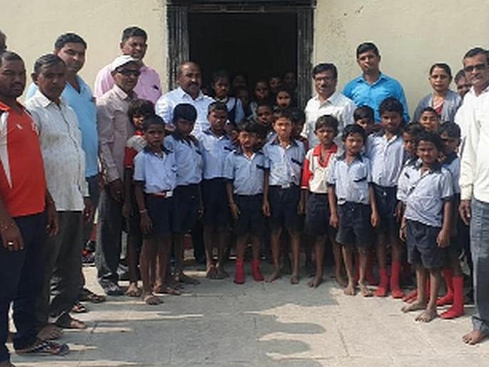 3 students brought again to the stream of education | ३१ विद्यार्थी आणले पुन्हा शिक्षणाच्या प्रवाहात 3 students brought again to the stream of education | ३१ विद्यार्थी आणले पुन्हा शिक्षणाच्या प्रवाहात