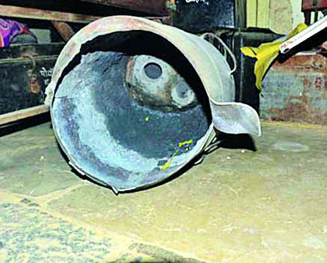 Bubble Cylinder Blast | फुग्याच्या सिलिंडरचा स्फोट