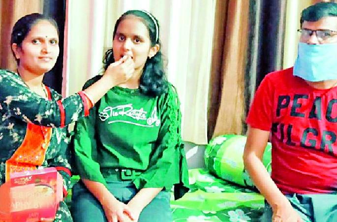 Janhvi Pawar of Spring Dale tops the district | जिल्ह्यात स्प्रिंग डेलची जान्हवी पवार अव्वल