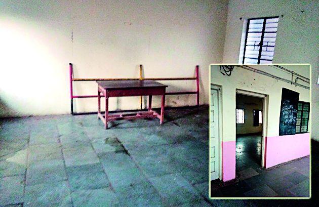 After all, the contents of 'Hirakani Class' were deleted | अखेर ‘हिरकणी कक्षा’तील साहित्य हटविले