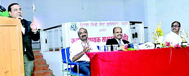 The Importance of Honesty Extremely Important | प्रामाणिकतेचे जीवनात अनन्यसाधारण महत्त्व The Importance of Honesty Extremely Important | प्रामाणिकतेचे जीवनात अनन्यसाधारण महत्त्व