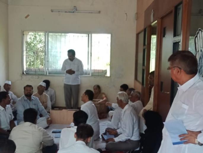 Congress party claims in half of assembly seats | विधानसभेच्या निम्म्या जागांवर कॉँग्रेस पक्षाचा दावा Congress party claims in half of assembly seats | विधानसभेच्या निम्म्या जागांवर कॉँग्रेस पक्षाचा दावा