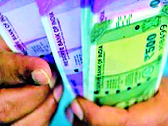 Uncertainty wages teachers hit | अनियमित वेतनाचा शिक्षकांना फटका Uncertainty wages teachers hit | अनियमित वेतनाचा शिक्षकांना फटका