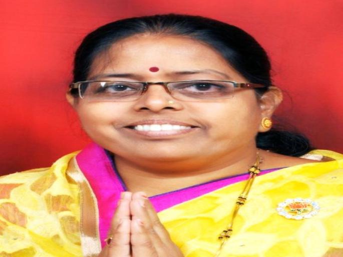 BJP flag on Shindkheda Nagar Panchayat | शिंदखेडा नगरपंचायतीवर भाजपाचा झेंडा, नगराध्यक्षपदी रजनी वानखेडे विजयी BJP flag on Shindkheda Nagar Panchayat | शिंदखेडा नगरपंचायतीवर भाजपाचा झेंडा, नगराध्यक्षपदी रजनी वानखेडे विजयी