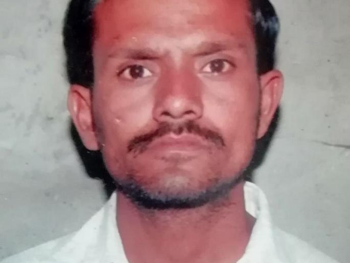 Vinchur committed suicide by young farmer | विंचूरला तरुण शेतकºयाने केली आत्महत्या Vinchur committed suicide by young farmer | विंचूरला तरुण शेतकºयाने केली आत्महत्या