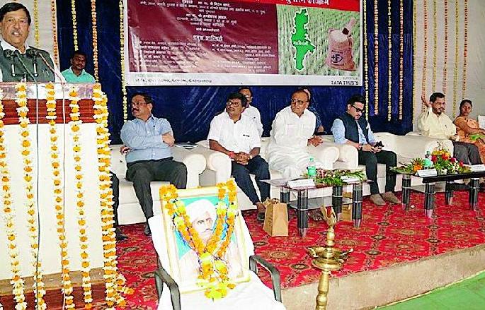 Nutritional rice is beneficial for the health of children | बालकांच्या आरोग्यासाठी पोषणयुक्त तांदूळ फायदेशीर