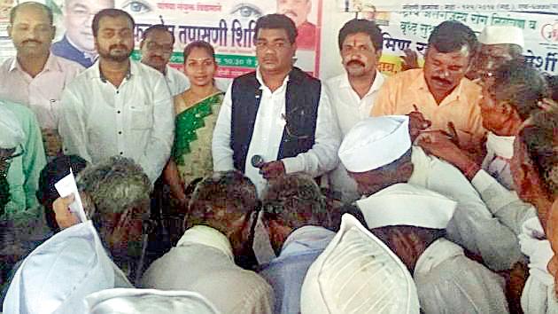 Seventeen Senior Eye Clinics | सतराशे ज्येष्ठांची नेत्रचिकित्सा Seventeen Senior Eye Clinics | सतराशे ज्येष्ठांची नेत्रचिकित्सा