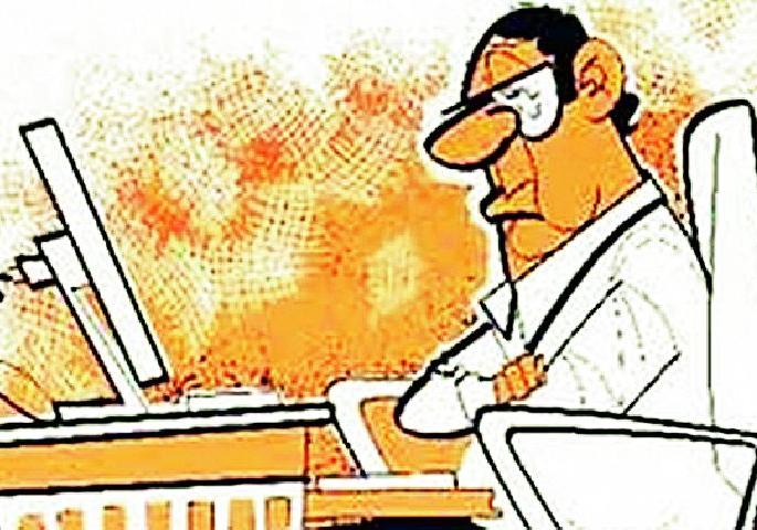 Maharashtra Election 2019 ; Diwali workers in the state dark because of the elections | Maharashtra Election 2019 ; निवडणुकीमुळे राज्यातील कर्मचाऱ्यांची दिवाळी अंधारात Maharashtra Election 2019 ; Diwali workers in the state dark because of the elections | Maharashtra Election 2019 ; निवडणुकीमुळे राज्यातील कर्मचाऱ्यांची दिवाळी अंधारात