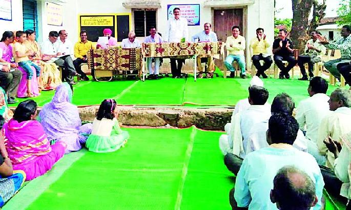 Inaccessible Jatbharda got ideal village | दुर्गम जेठभावडा झाले आदर्श ग्राम Inaccessible Jatbharda got ideal village | दुर्गम जेठभावडा झाले आदर्श ग्राम