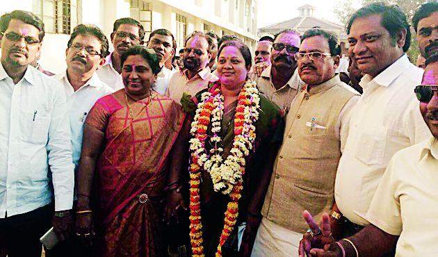 Lieutenant ZP again | झेडपीत पुन्हा हातात कमळ