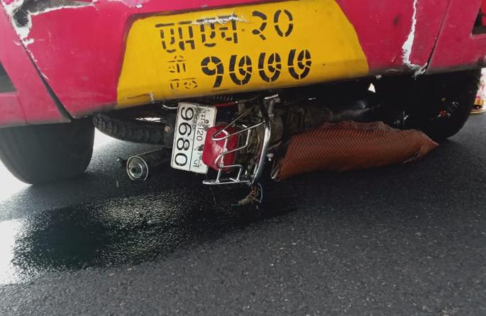 Bus- two-wheeler accident; The worker died on the spot | बस- दुचाकी अपघात; मजुराचा जागीच मृत्यू