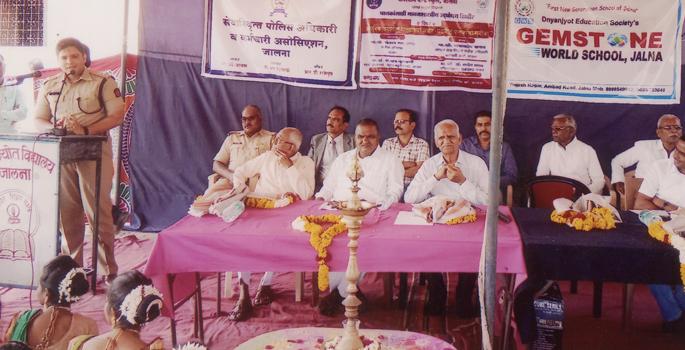 An adverse condition developes to children- S. Chaityana | प्रतिकूल परिस्थिती मुलांना घडवते- एस. चैतन्य An adverse condition developes to children- S. Chaityana | प्रतिकूल परिस्थिती मुलांना घडवते- एस. चैतन्य