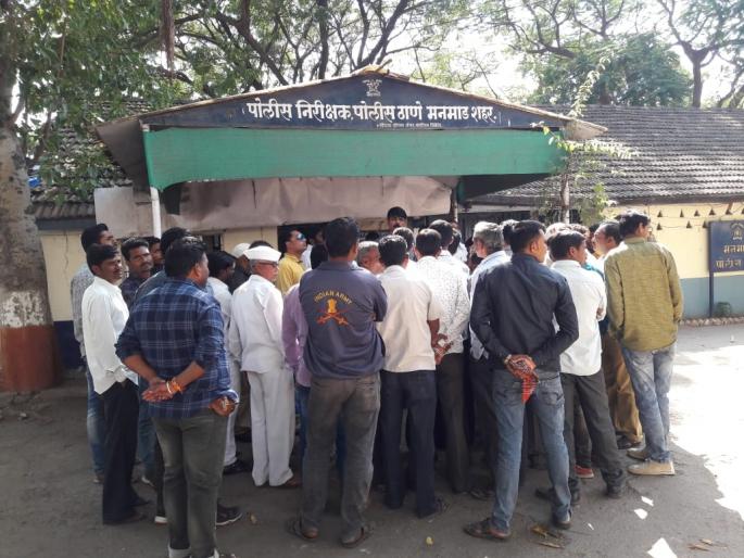 Ankavadite Gramsevak attack | अनकवाडेत ग्रामसेवकावर हल्ला Ankavadite Gramsevak attack | अनकवाडेत ग्रामसेवकावर हल्ला