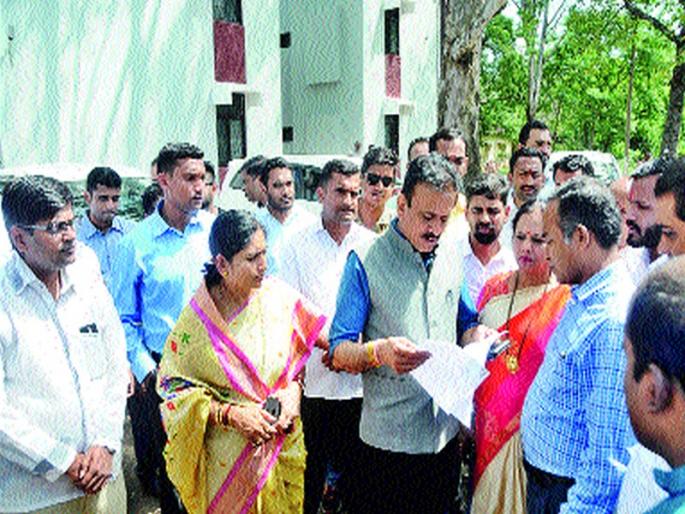 Temporary hostel for the Maratha community students | मराठा समाजाच्या विद्यार्थ्यांसाठी तात्पुरते वसतिगृह Temporary hostel for the Maratha community students | मराठा समाजाच्या विद्यार्थ्यांसाठी तात्पुरते वसतिगृह