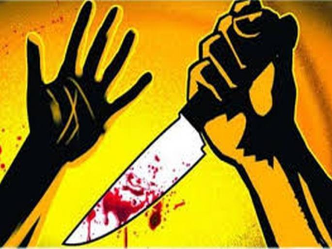 A knife attack on a young man watching a wedding party, an attempt to kill him out of prejudice | लग्नाची वरात पाहत असलेल्या एकावर सुरीने वार, पूर्ववैमनस्यातून जीवे मारण्याचा प्रयत्न A knife attack on a young man watching a wedding party, an attempt to kill him out of prejudice | लग्नाची वरात पाहत असलेल्या एकावर सुरीने वार, पूर्ववैमनस्यातून जीवे मारण्याचा प्रयत्न