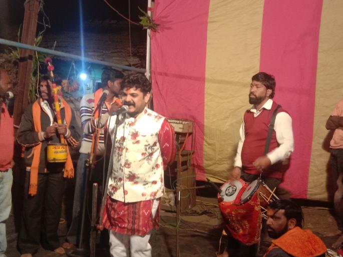 Awakening of the Coronas Awareness of confusion | कोरोनासंदर्भात जागरण गोंधळातून जनजागृती